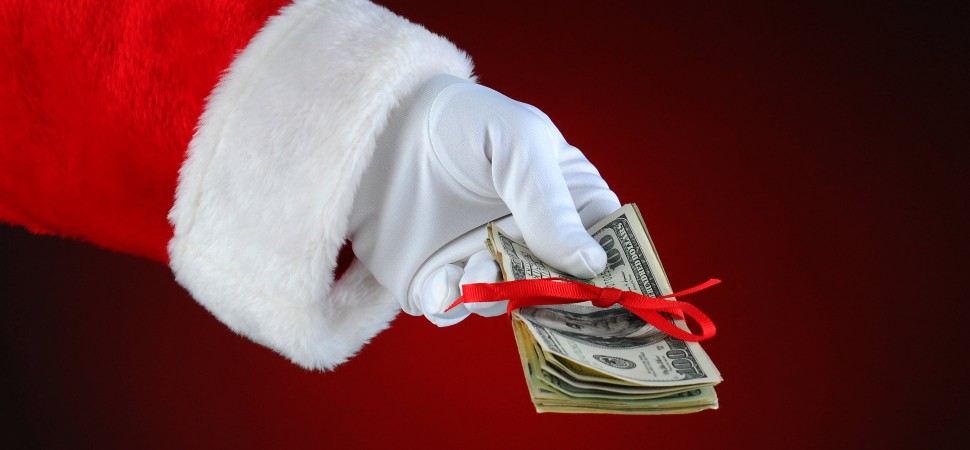 keep holiday spending under control